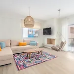 Costa Vasia Boutique Apartment *