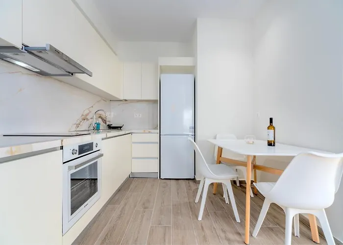 Апартаменты Costa Vasia Boutique Врахати