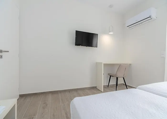 Апартаменты Costa Vasia Boutique Врахати