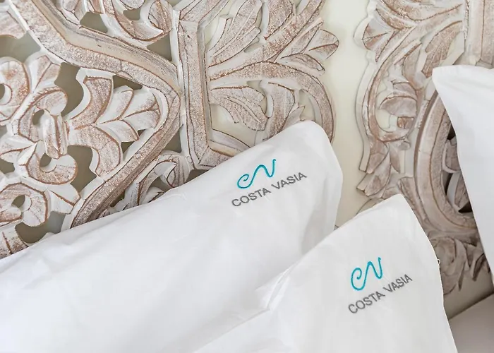 Costa Vasia Boutique * Vrahati