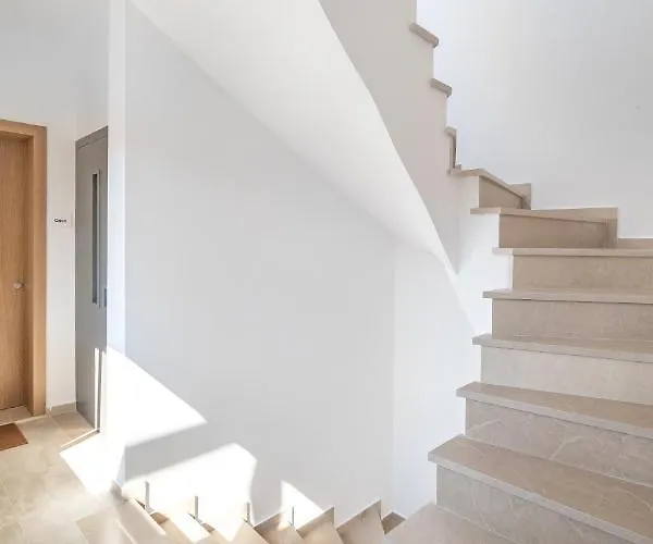 Costa Vasia Boutique Апартаменты Врахати