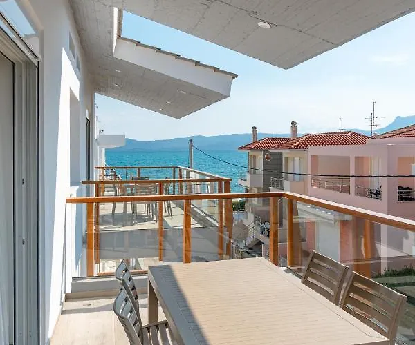 Costa Vasia Boutique *